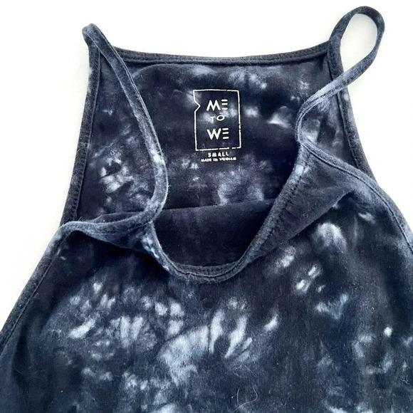 Me to We Blue/White Tie Dye High Neck Spaghetti Strap Body Suit Size Small - Picture 2 of 5